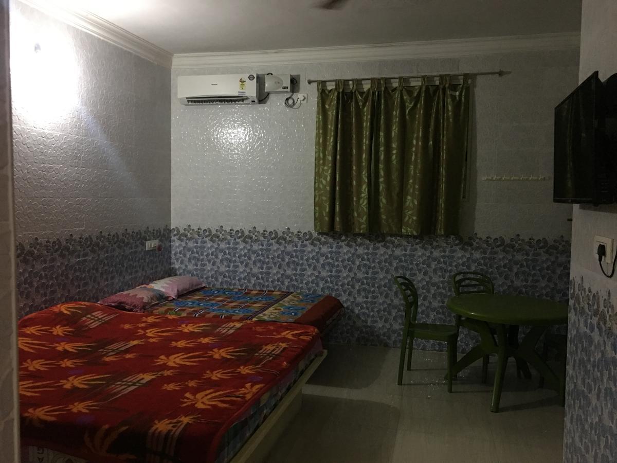 ירקאוד Sri Thanga Harish Cottage מראה חיצוני תמונה
